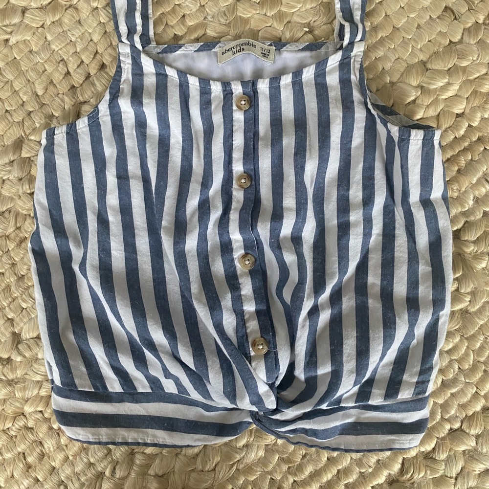 Girls size 12 Abercrombie summer top